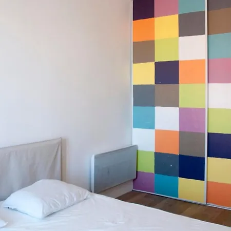 Comfortable Apartment Near Paris *